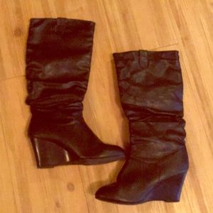 Super Sexy Wedge Black Boots